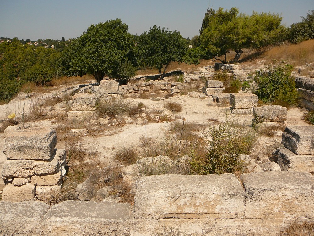 Бейт Шеарим был центром еврейских мудрецов, Синедриона, когда здесь находился раби Йеуда а-Наси