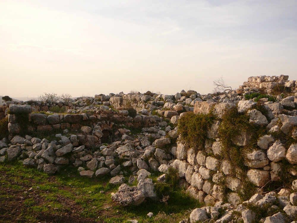 Руины времен Второго Храма и Римско-Византийского периода