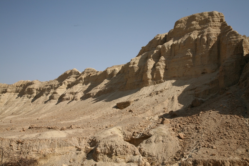 В Иудейской пустыне - ущелье Сдом