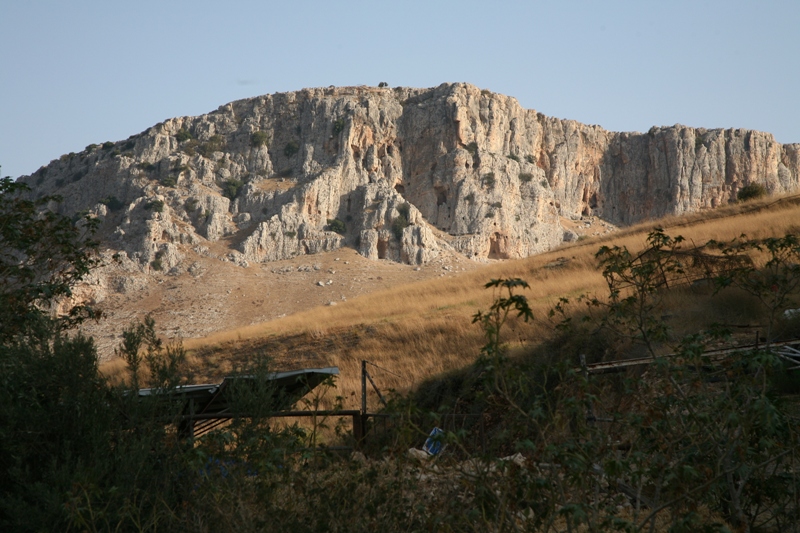 Гора Арбель возле Кинерета