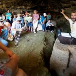 В пещере возле Бейт-Эля, экскурсии в Иудее и Самарии